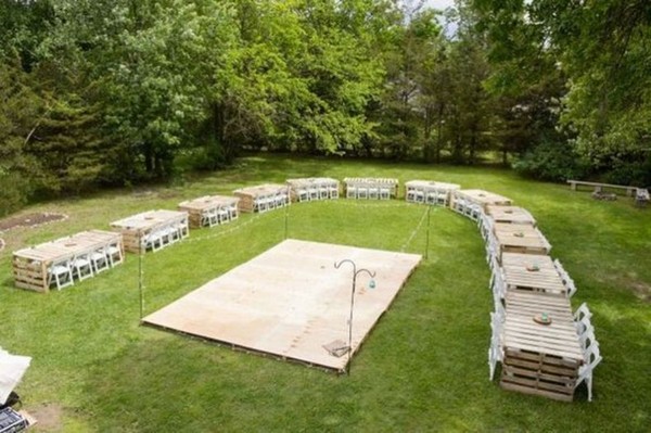 30 Budget Friendly Backyard Wedding Ideas For 2020 Oh The Wedding Day Is Coming