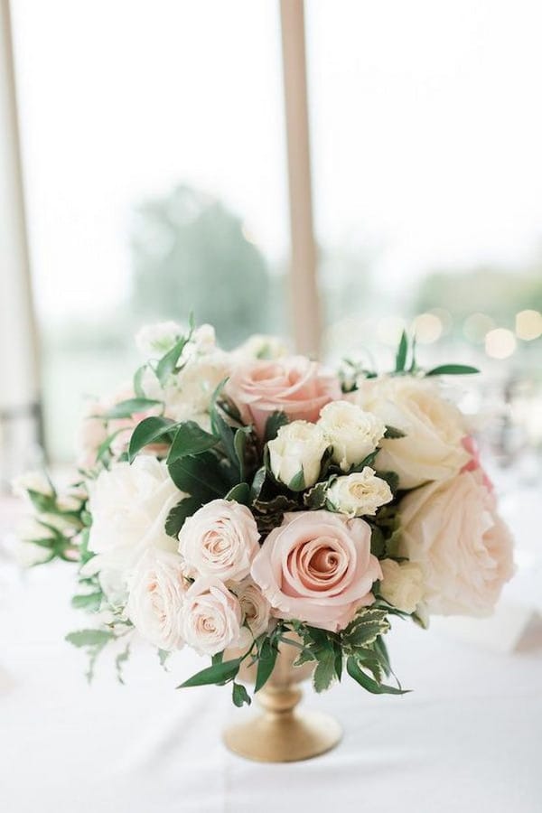 Classic and Romantic wedding centerpiece