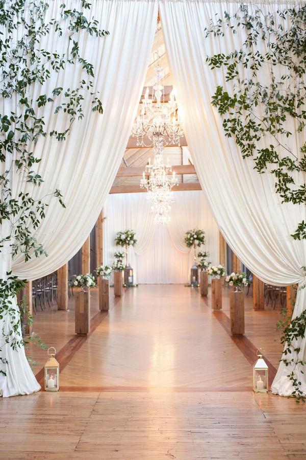 Classic wedding entrance decoration idea