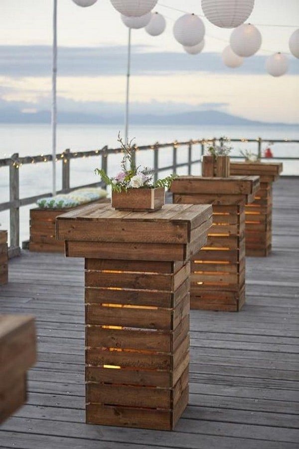 DIY wedding decoration ideas with wooden pallets