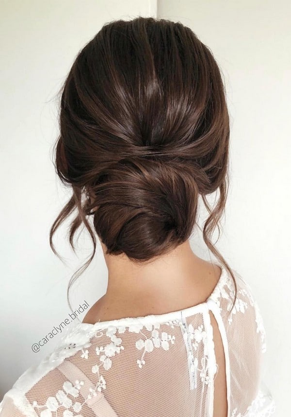 Messy wedding hairstyles for long hair from caraclyne.bridal