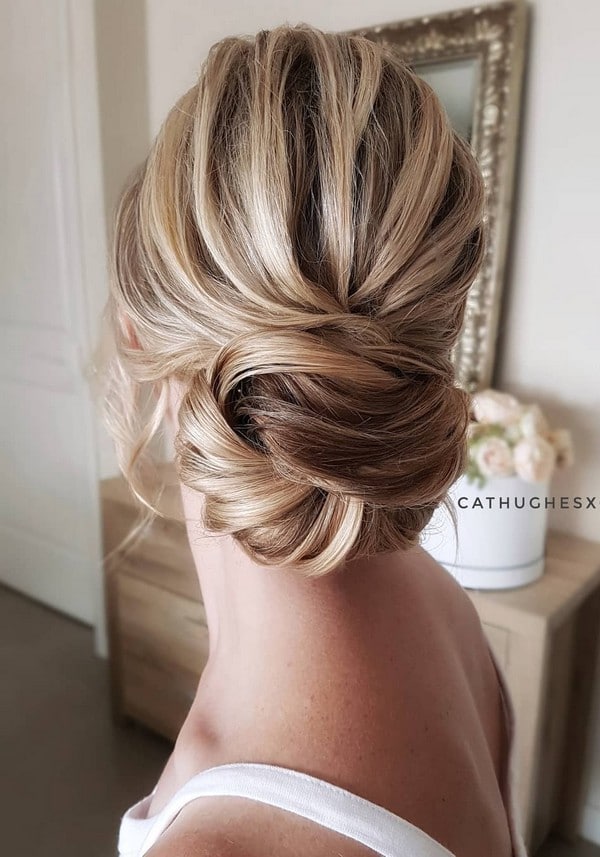 Messy wedding hairstyles for long hair from cathughesxo 