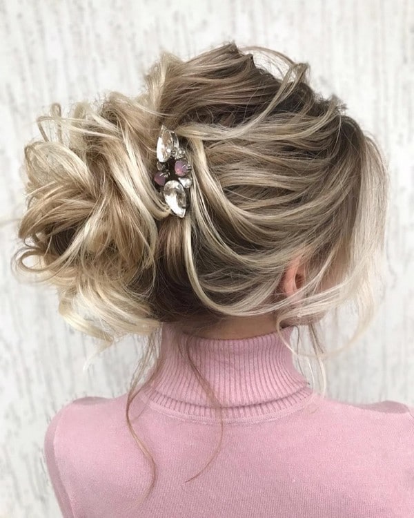 Messy wedding hairstyles for long hair from julia_alesionok