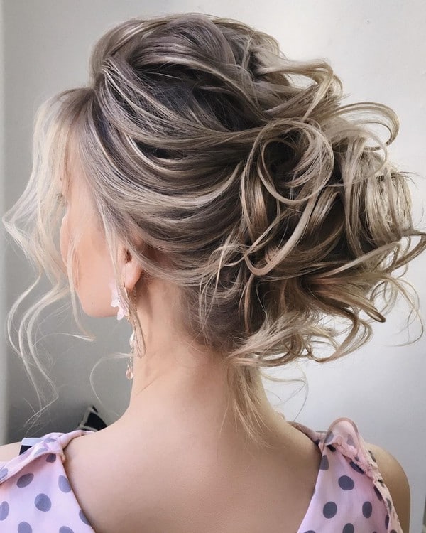 Messy wedding hairstyles for long hair from lenabogucharskaya