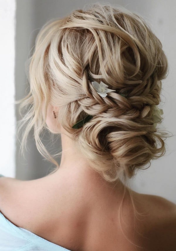 Messy wedding hairstyles for long hair from lenabogucharskaya