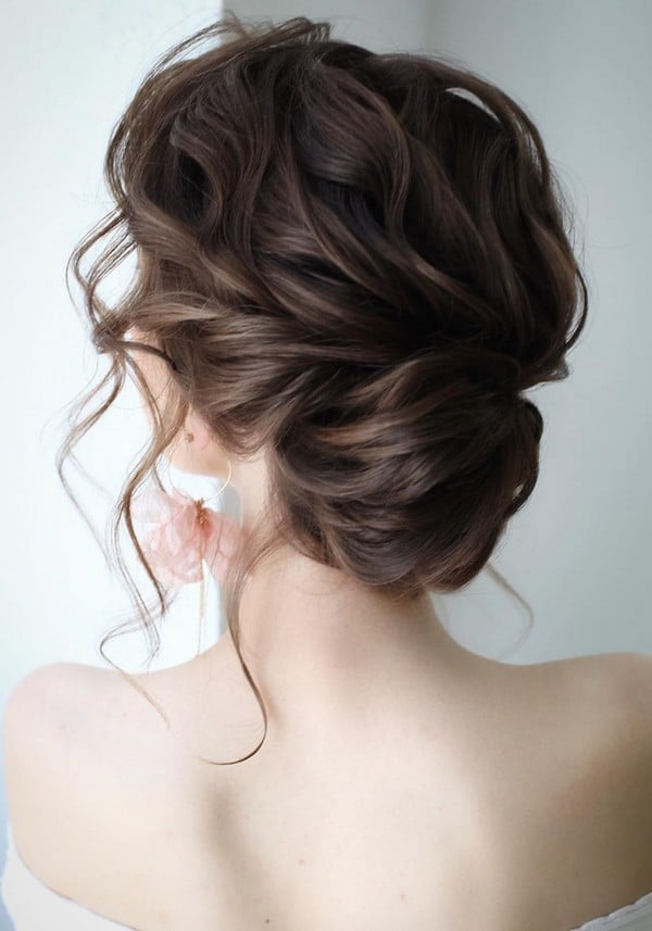 Messy wedding hairstyles for long hair from lenabogucharskaya