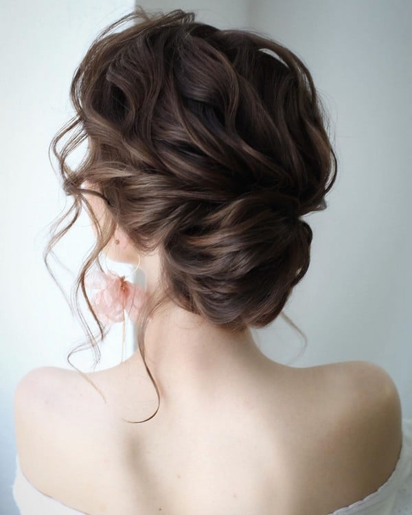 Messy wedding hairstyles for long hair from lenabogucharskaya