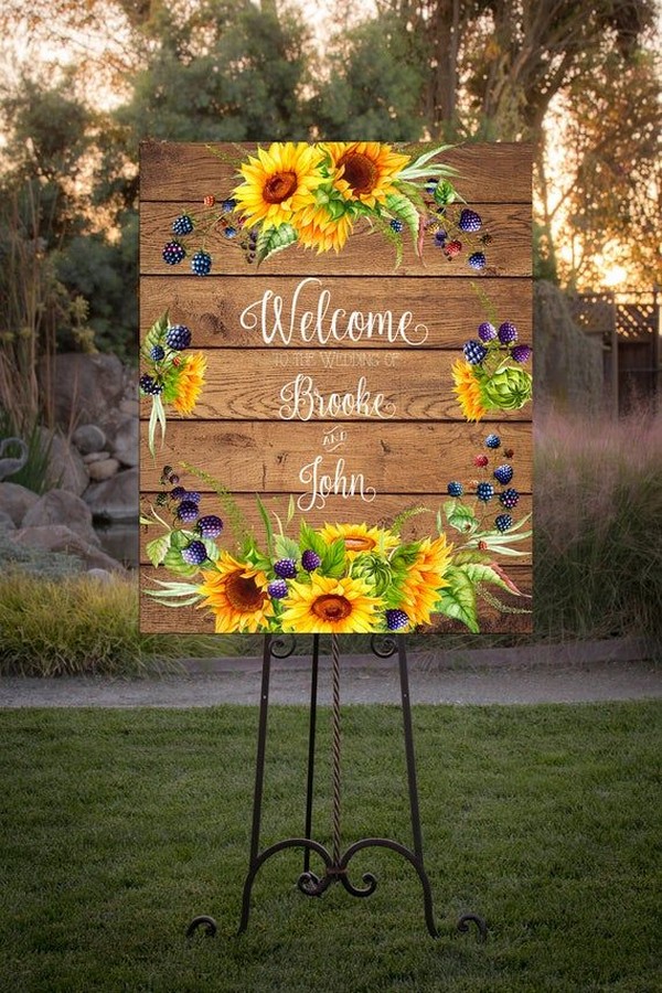 Welcome your wedding guests with sunflowers and summer berries