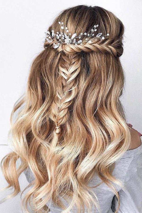 Gorgeous Hairstyles for Long Hair Marriage
