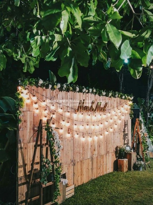 budget friendly rustic wedding backdrop ideas