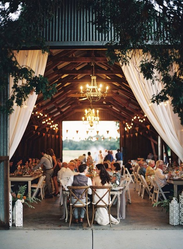 country wedding reception ideas in a barn