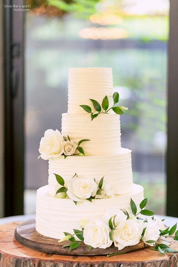 simple elegant white and green wedding cakes for spring summer