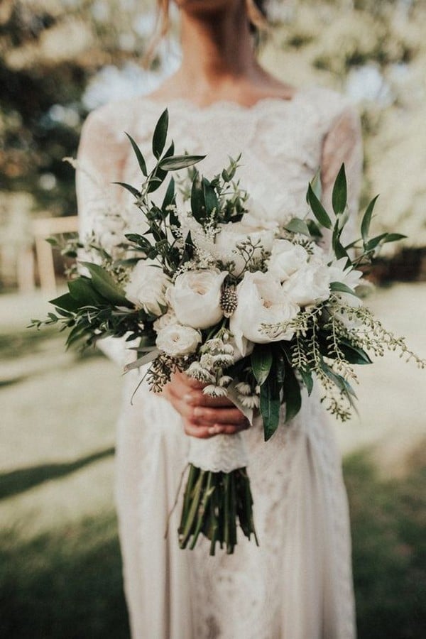 trendy white and green simple wedding bouquet