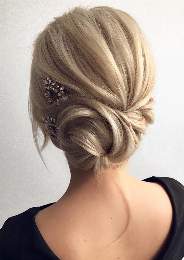 updo wedding hairstyles for medium hair