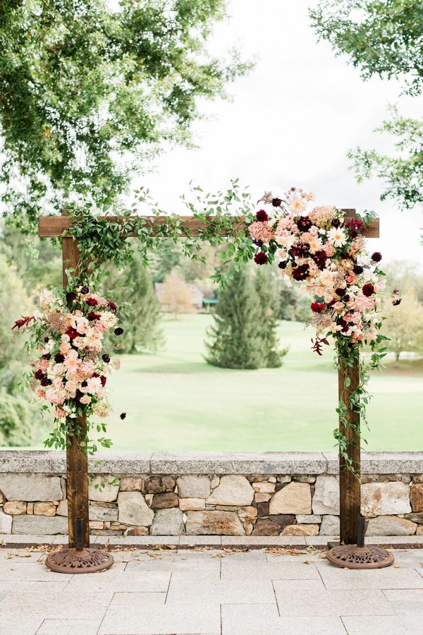 rustic outdoor fall wedding arches and backdrop #wedding #weddingideas #fallwedding #weddingarches
