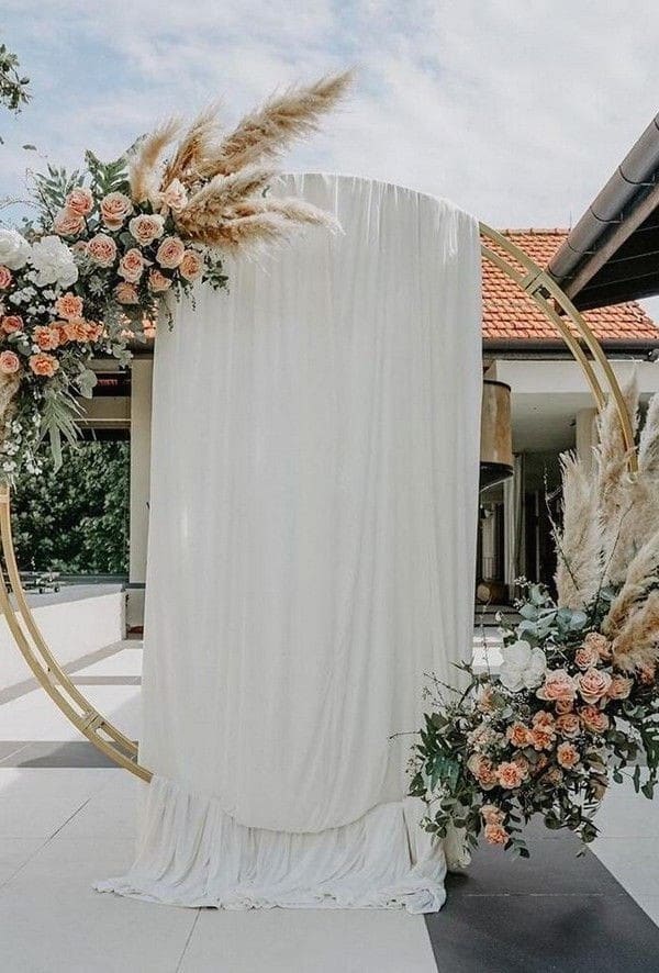 rustic outdoor fall wedding arches and backdrop #wedding #weddingideas #fallwedding #weddingarches