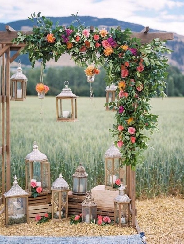 rustic outdoor fall wedding arches and backdrop #wedding #weddingideas #fallwedding #weddingarches