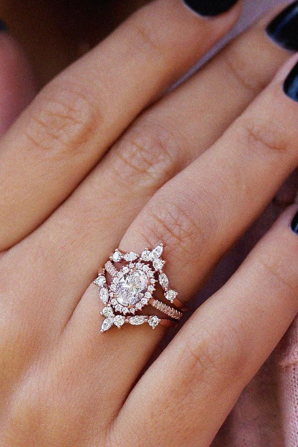 Moissanite Engagement Ring 14K White Gold Ring Unique Leaves Twisting Engagement Ring