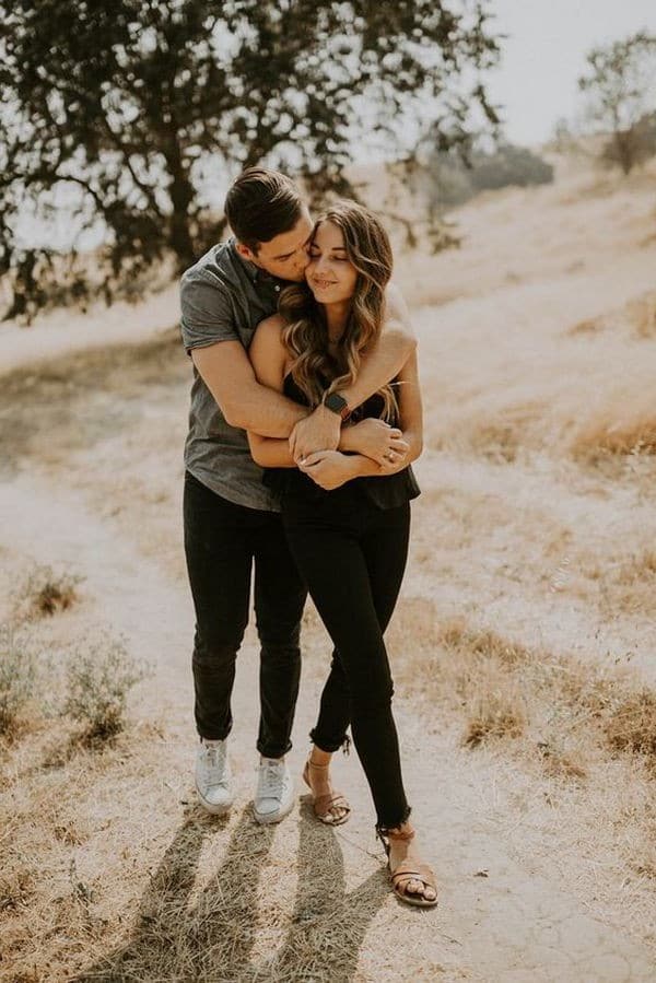 fall engagement photo pose