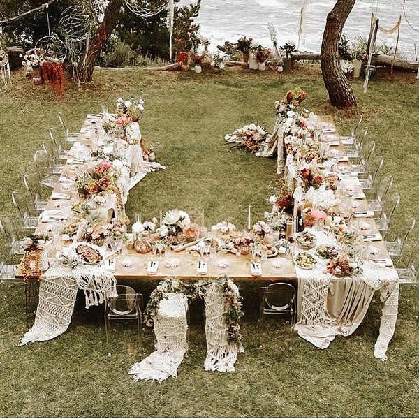 intimate small outdoor wedding table ideas