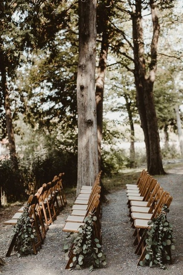 outdoor wedding aisle decoration ideas with draped greenery