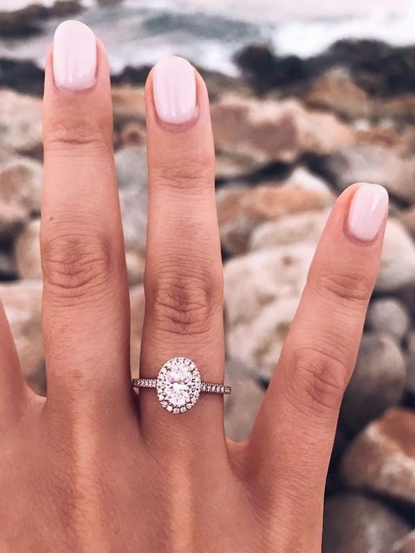 vintage rose gold halo diamonds engagement ring