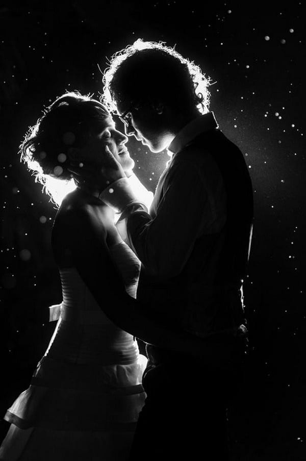 Black and White Wedding Photography Ideas #wedding #weddingphotos #weddingideas #Photography