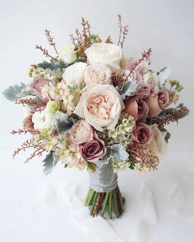 Dusty rose wedding bouquet ideas  #wedding #weddingbouquets #weddingideas