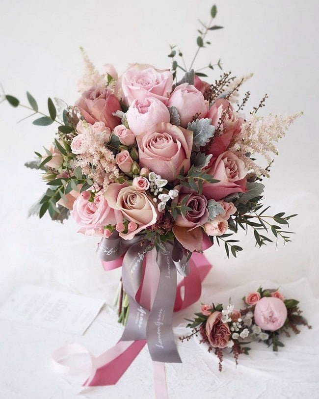 Dusty rose wedding bouquet ideas  #wedding #weddingbouquets #weddingideas