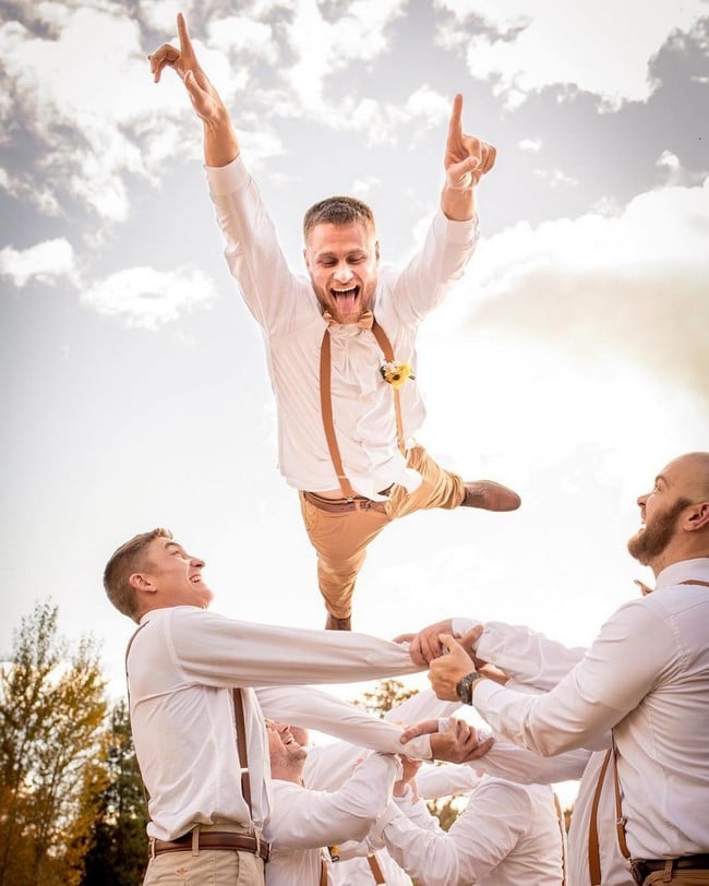 Funny Wedding Photo Ideas #wedding #photos #weddingphotos #Weddingphotography