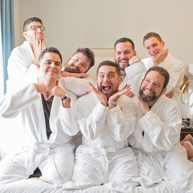 Funny Wedding Photo Ideas #wedding #photos #weddingphotos #Weddingphotography