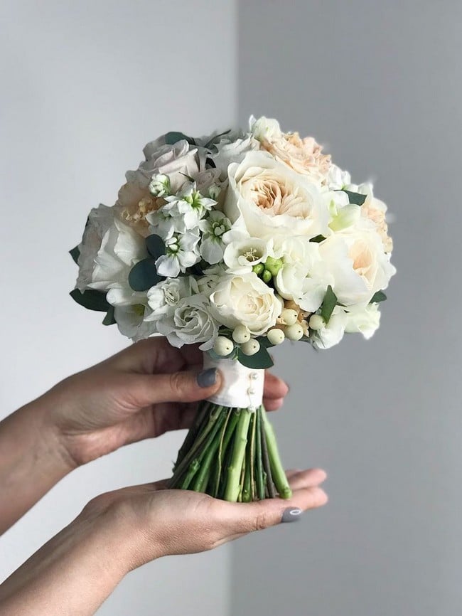 Unique wedding bouquet ideas from flowerna.ru  #wedding #flowers #weddingbouquets #weddingideas