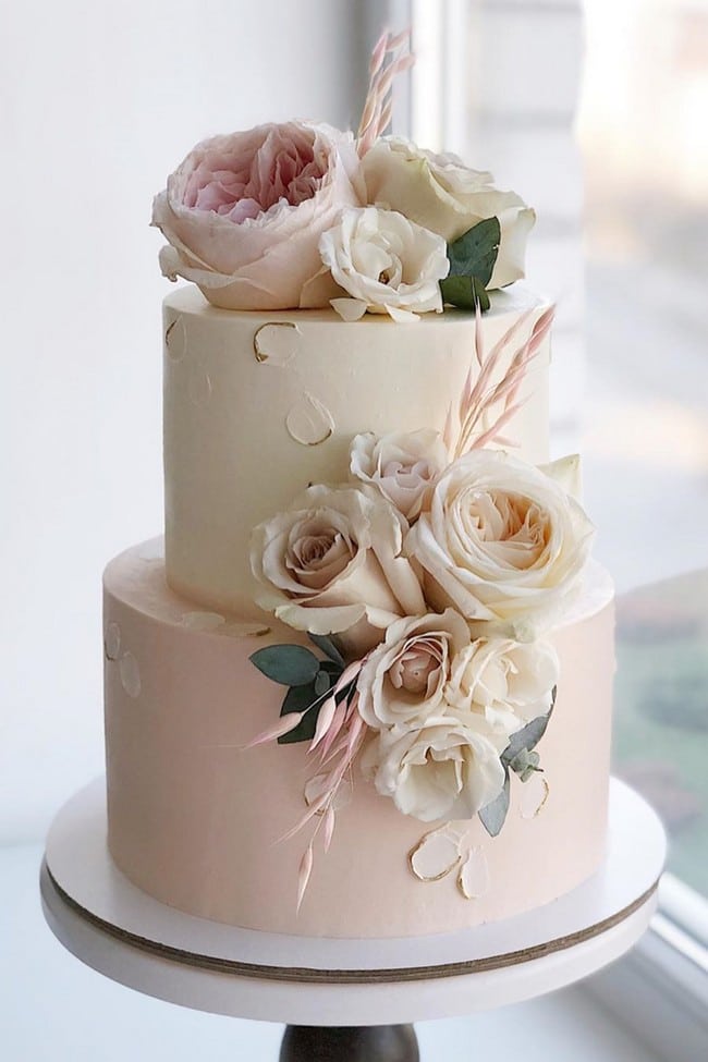 Wedding Cakes from Kasadelika  #weddingcakes #cakes #wedding #weddingideas