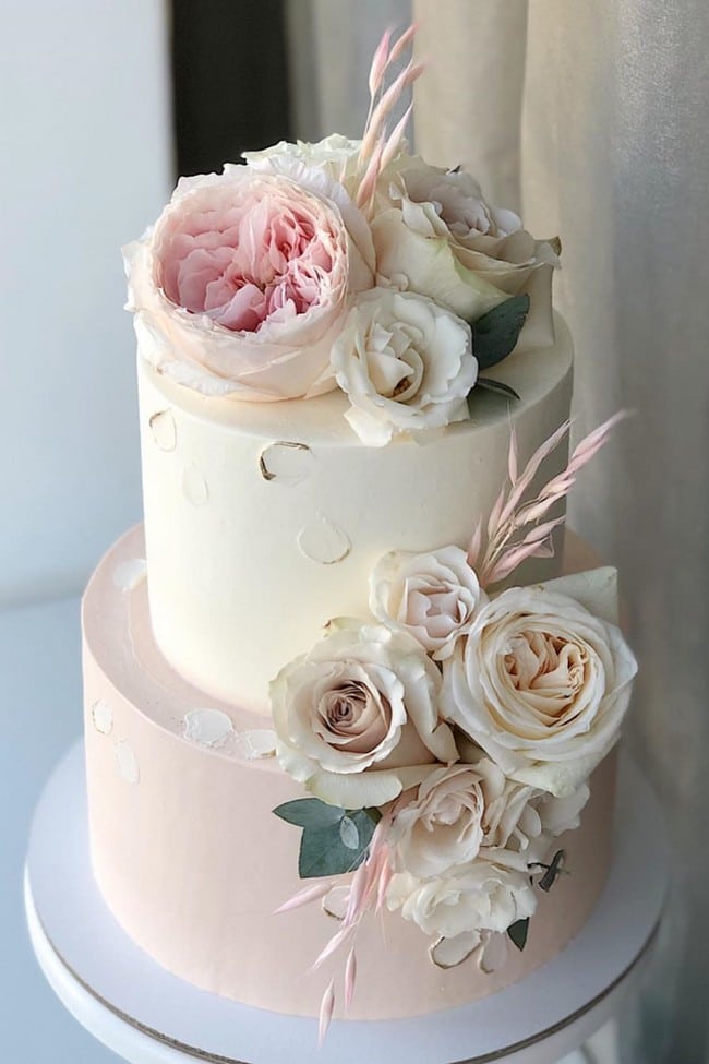 Wedding Cakes from Kasadelika  #weddingcakes #cakes #wedding #weddingideas