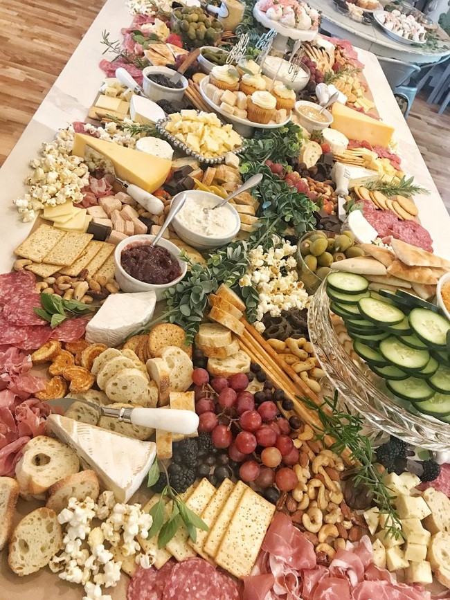 Wedding charcuterie table food ideas #wedding #weddingfoods #weddingideas