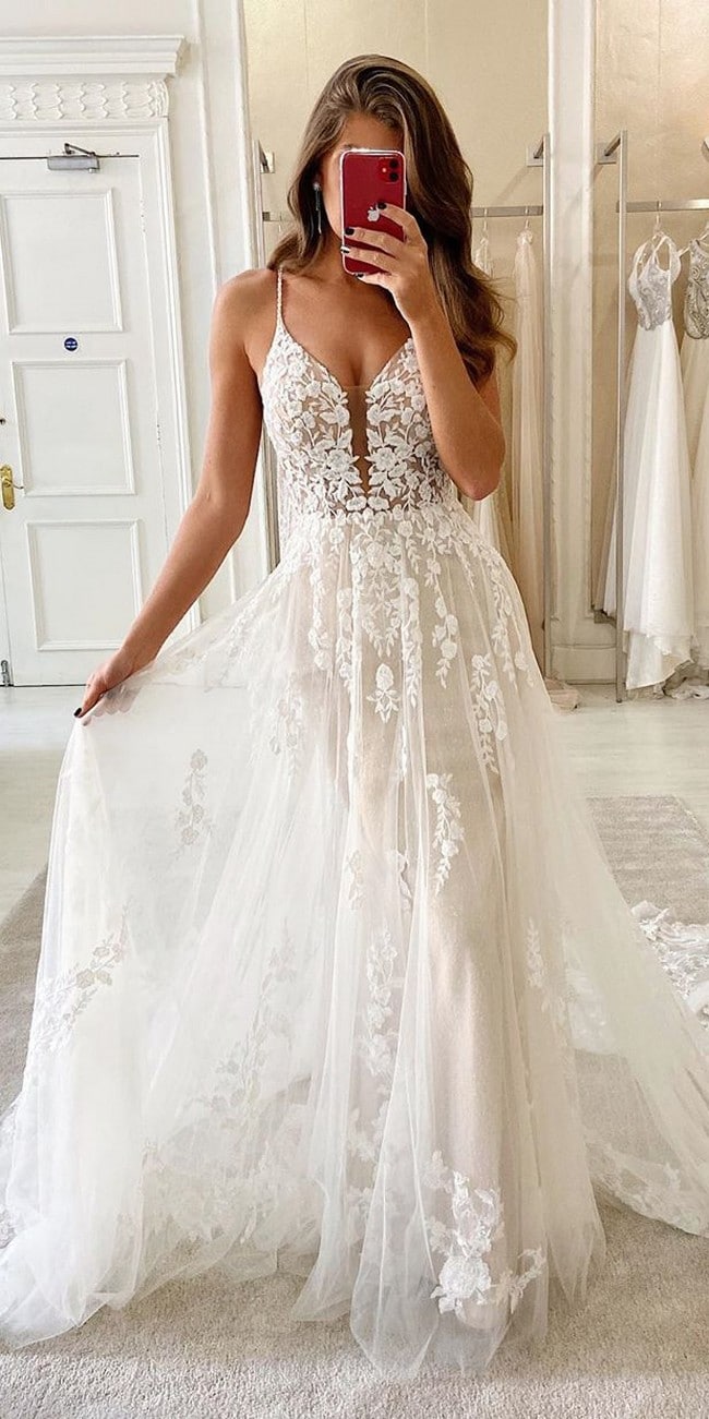 eleganza sposa Lace wedding dresses #wedding #weddingideas #weddingdresses