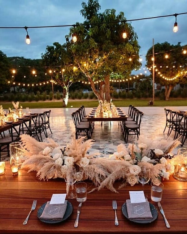 Bohemian Pampas Grass Wedding Ideas #bohoweddings #weddingideas #bohemian 