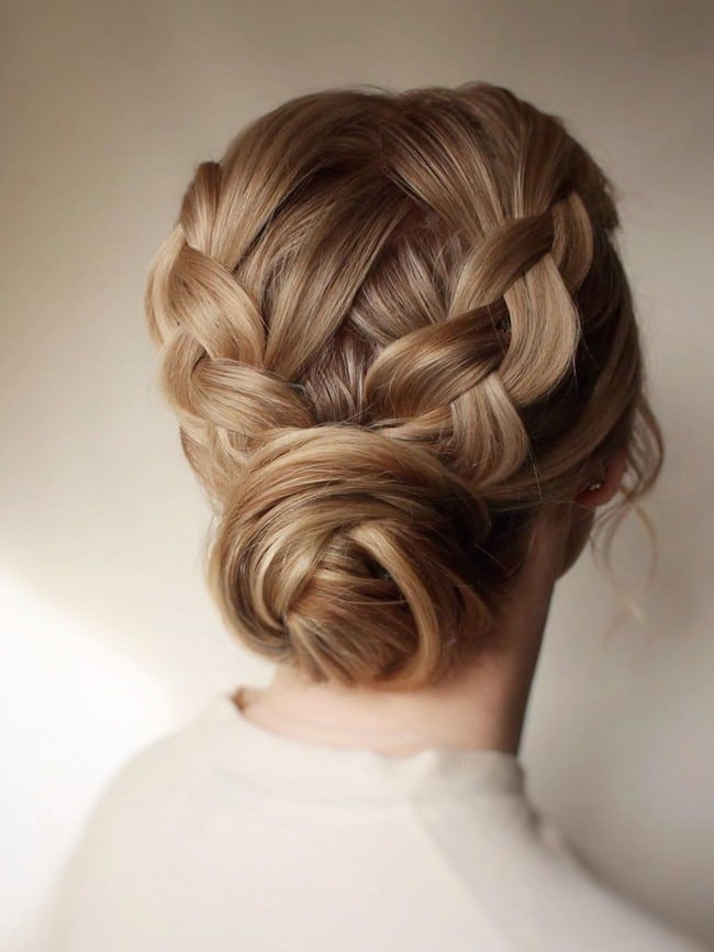 Olga Hampshire Wedding Updo Hairstyles #wedding #hair #hairstyles #weddingideas #weddingupdos