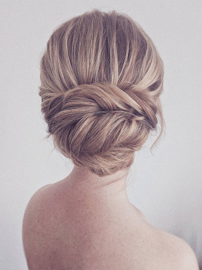 Olga Hampshire Wedding Updo Hairstyles #wedding #hair #hairstyles #weddingideas #weddingupdos