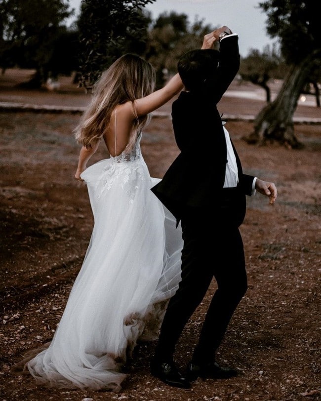Wedding Photo Ideas from Tali Photography   #wedding #photos #weddingphotos