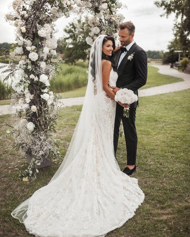 Bride And Groom Under Arch Wedding Photos #wedding #photos #weddingphotos #arches #weddingarches