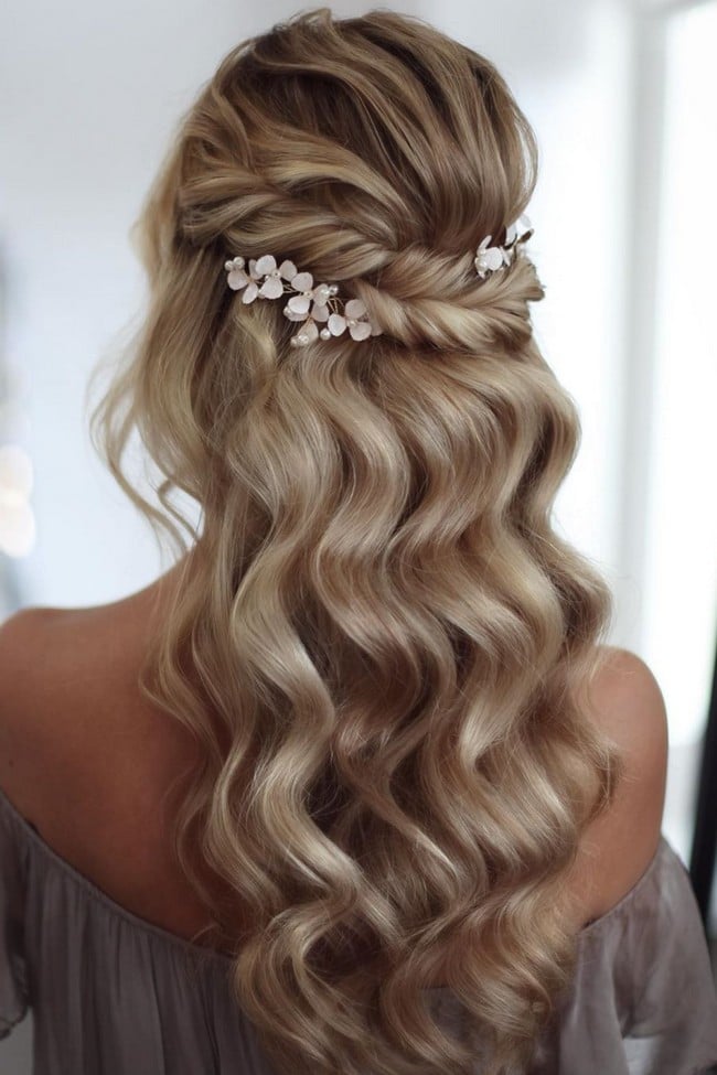 Long wedding hairstyles from lenabogucharskaya #wedding #weddingideas #hairstyles #weddingideas #weddinghair