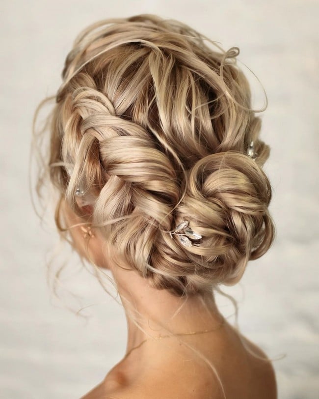 Long wedding updo hairstyles from lenabogucharskaya #wedding #weddingideas #hairstyles #weddingideas #weddinghair #updos #weddingupdos