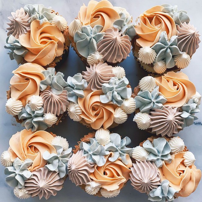 laurynmariebakes Cupcake Decorating Ideas  #cakes #cupcakes 