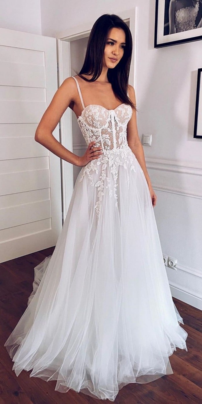 Lace Wedding Dresses from tomsebastien_official #wedding #dresses #weddingdresses #weddingideas #bridaldresses